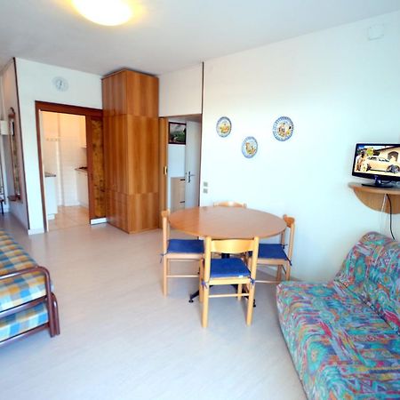 Lignano Sabbiadoro Sea Front Apartment Exterior foto